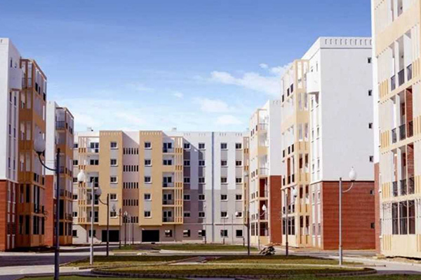 15 000 жилищных проектов